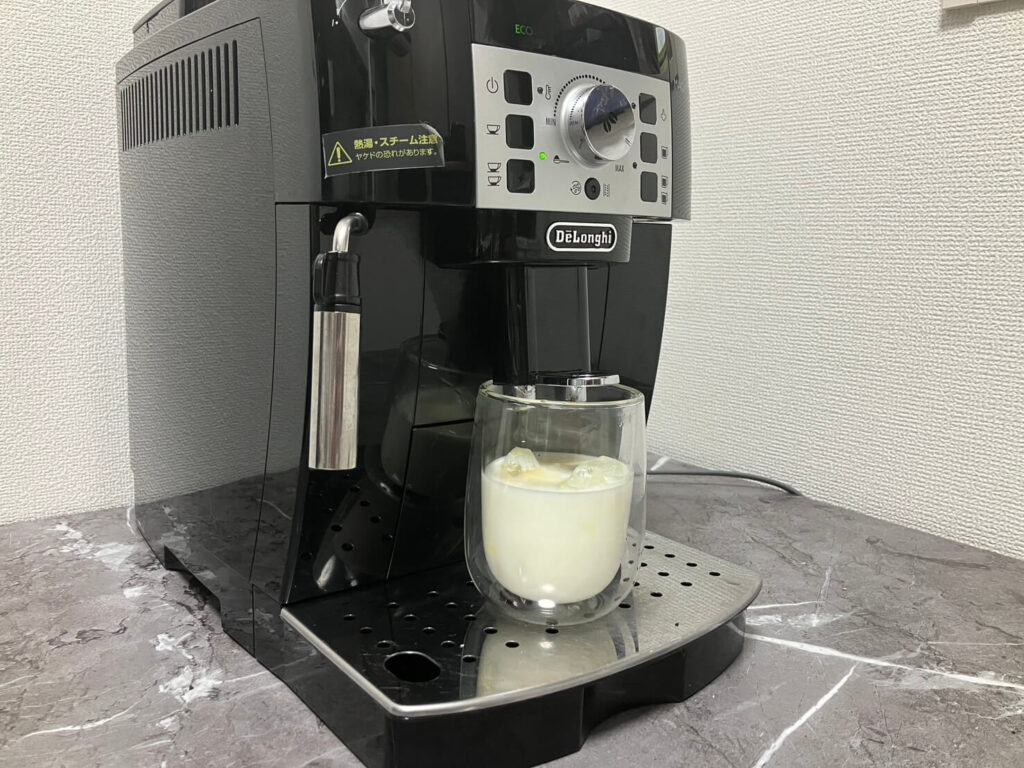 レビュー③:カフェラテやアイスコーヒーも楽しめる