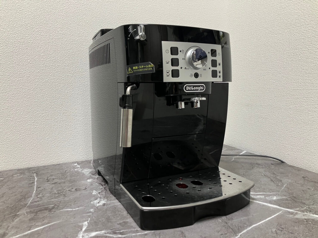 デロンギ全自動コーヒーマシン「マグニフィカS ECAM22112B1」のスペック